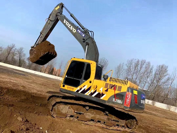 Volvo EC210BLC used Excavadora