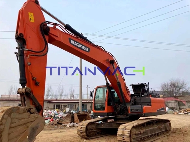 Doosan DX300LC-9C Excavadora