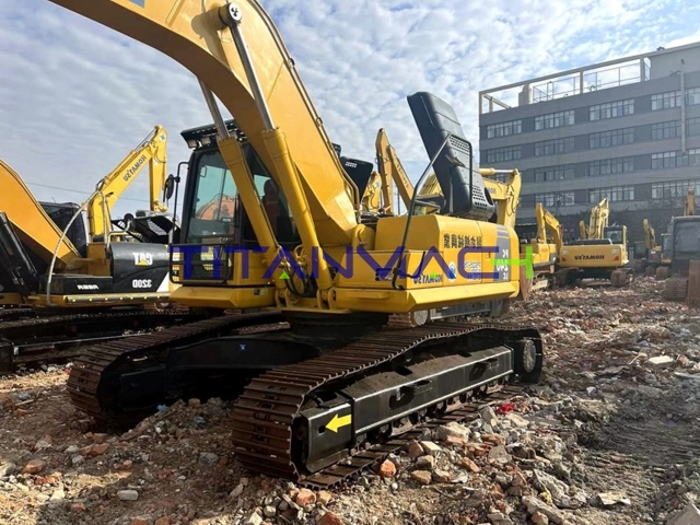 Komatsu PC240-8 Excavadora