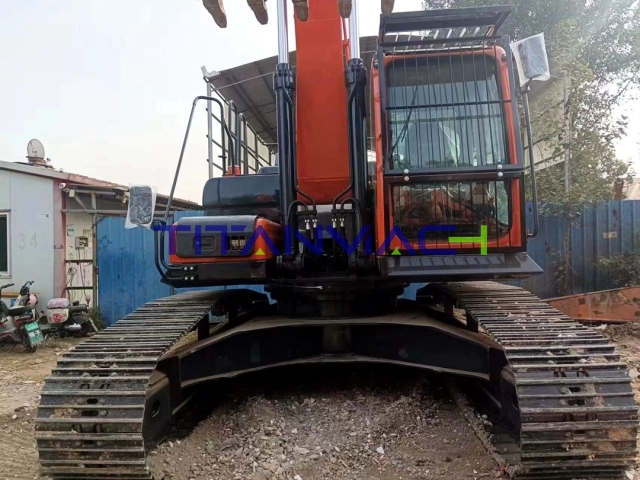 DOOSAN DX300 Excavadora