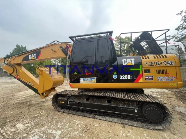 Caterpillar  320D2L