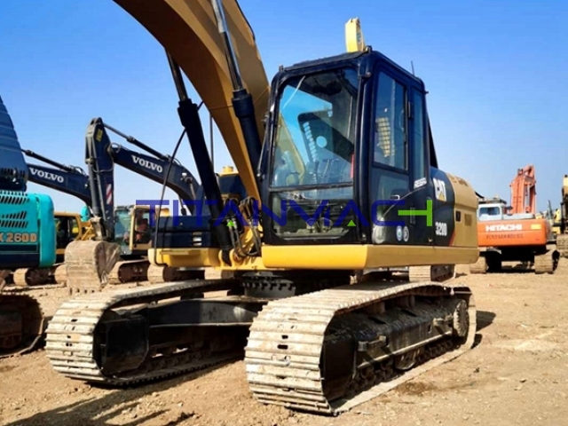 Caterpillar CAT320D Excavadora