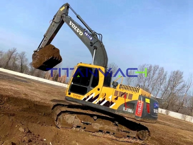 Volvo EC210BLC used Excavadora