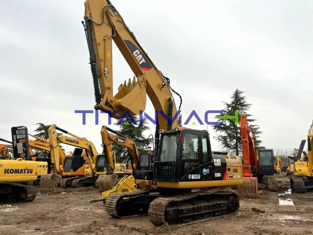 Caterpillar CAT320DL Excavadora