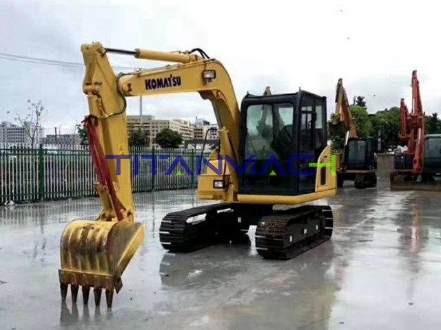 Komatsu PC70-8 Excavadora