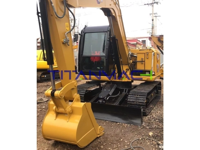 Caterpillar 307E2 +Dozer blade